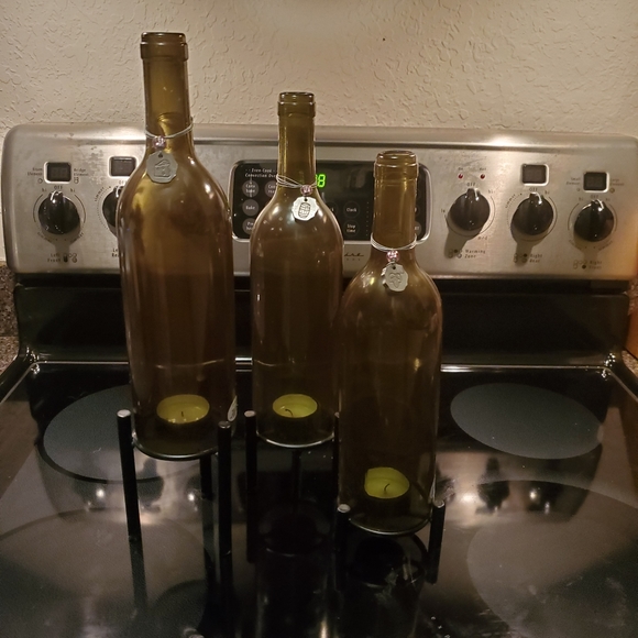 Vintage yankee Candle 3 Green Glass wine candle holders on stilts for vo… - Picture 3 of 7